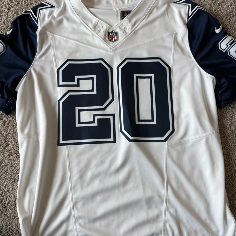 Tony Pollard Dallas Cowboys Jersey